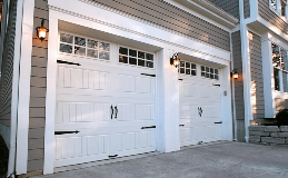 Gallery long panel in white with sq24 windows and spade strap hinges.